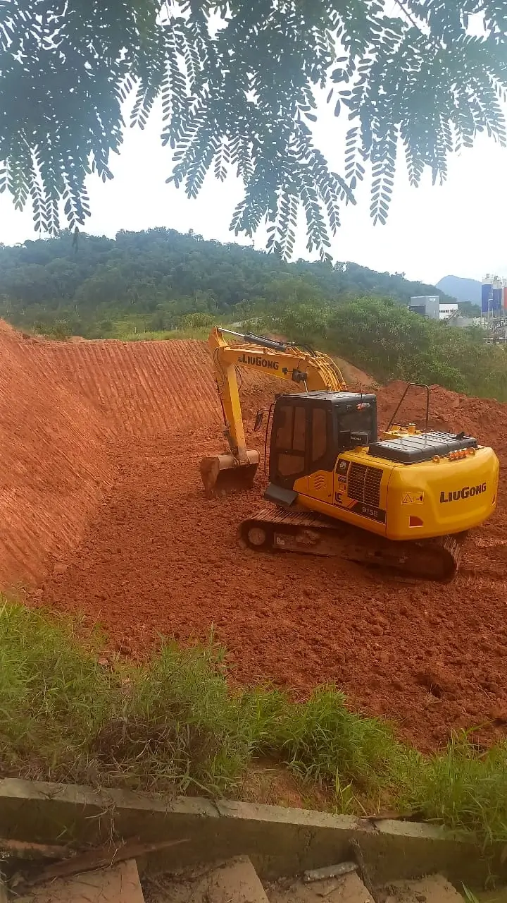 Serviço de terraplanagem